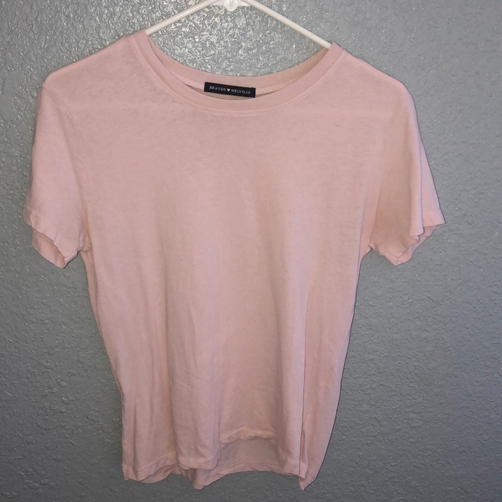 pink brandy melville t-shirt